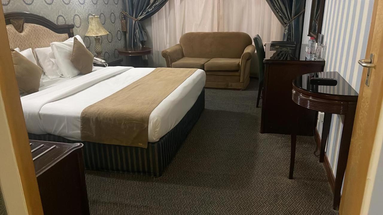 Sun & Sands Hotel Llc دبي المظهر الخارجي الصورة